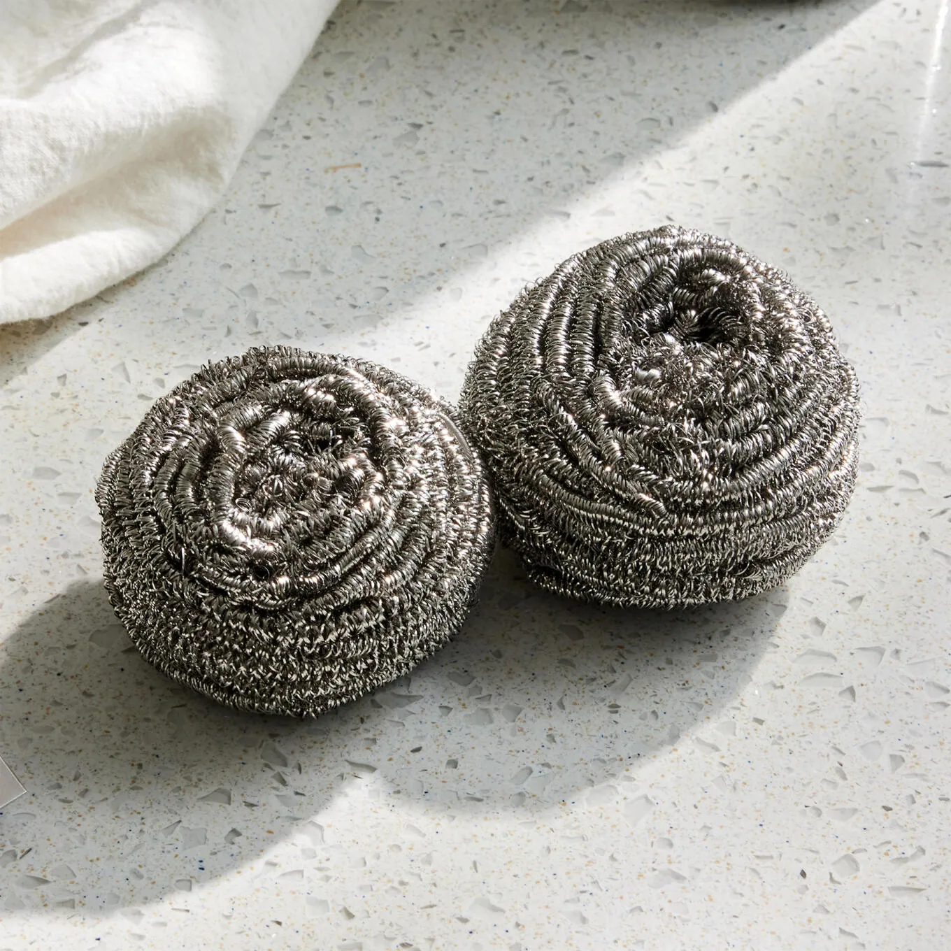 Губка из нержавеющей стали Атоми